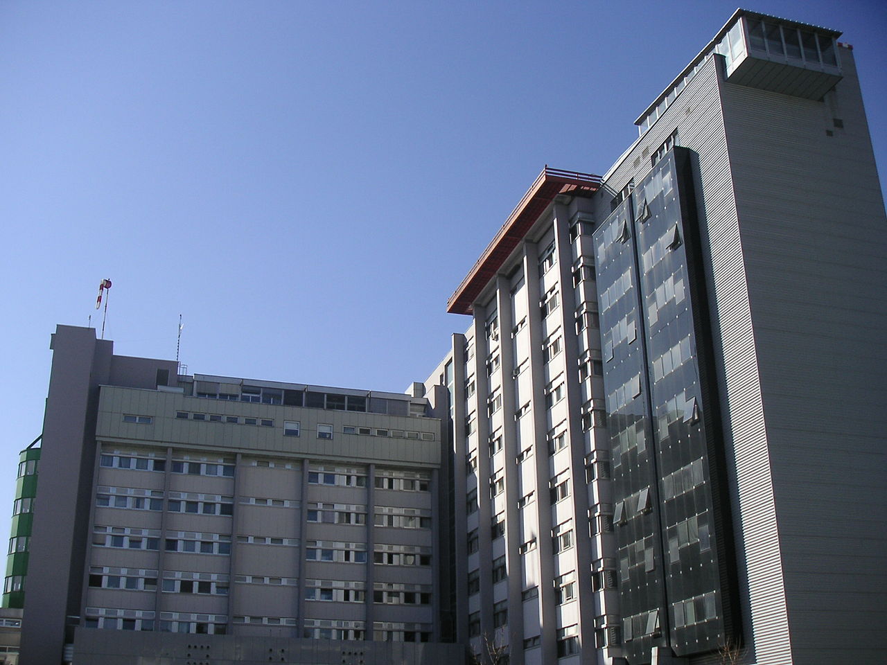 Hospital graz surgical tower